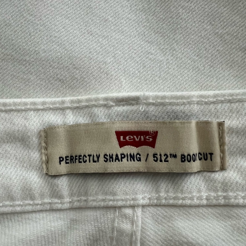 Levi’s Perfectly Shaping 512 Boot Cut White Jeans Women's 20W Medium - Picture 5 of 6